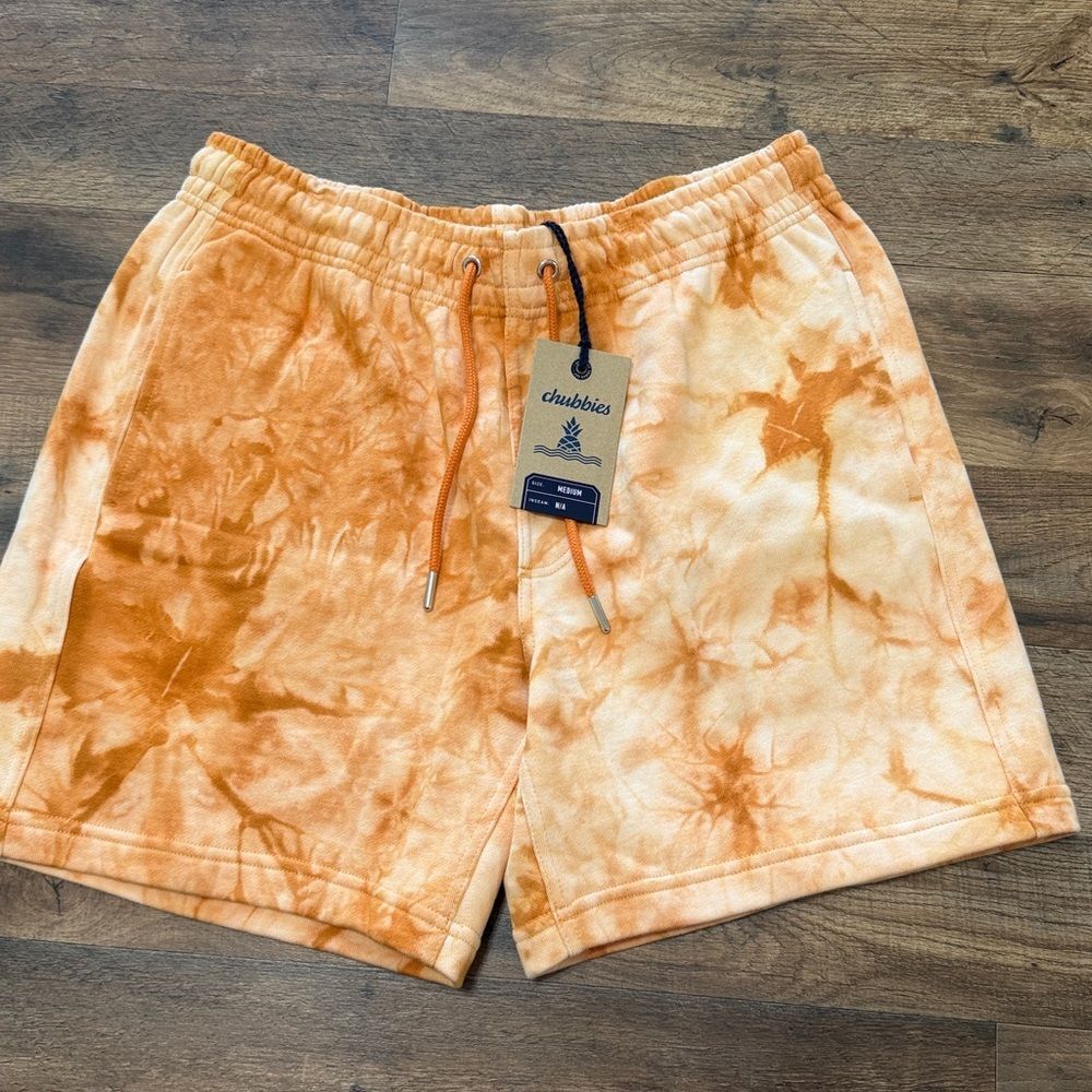 pair of tie-dye tie-waist loungewear shorts by Chubbies